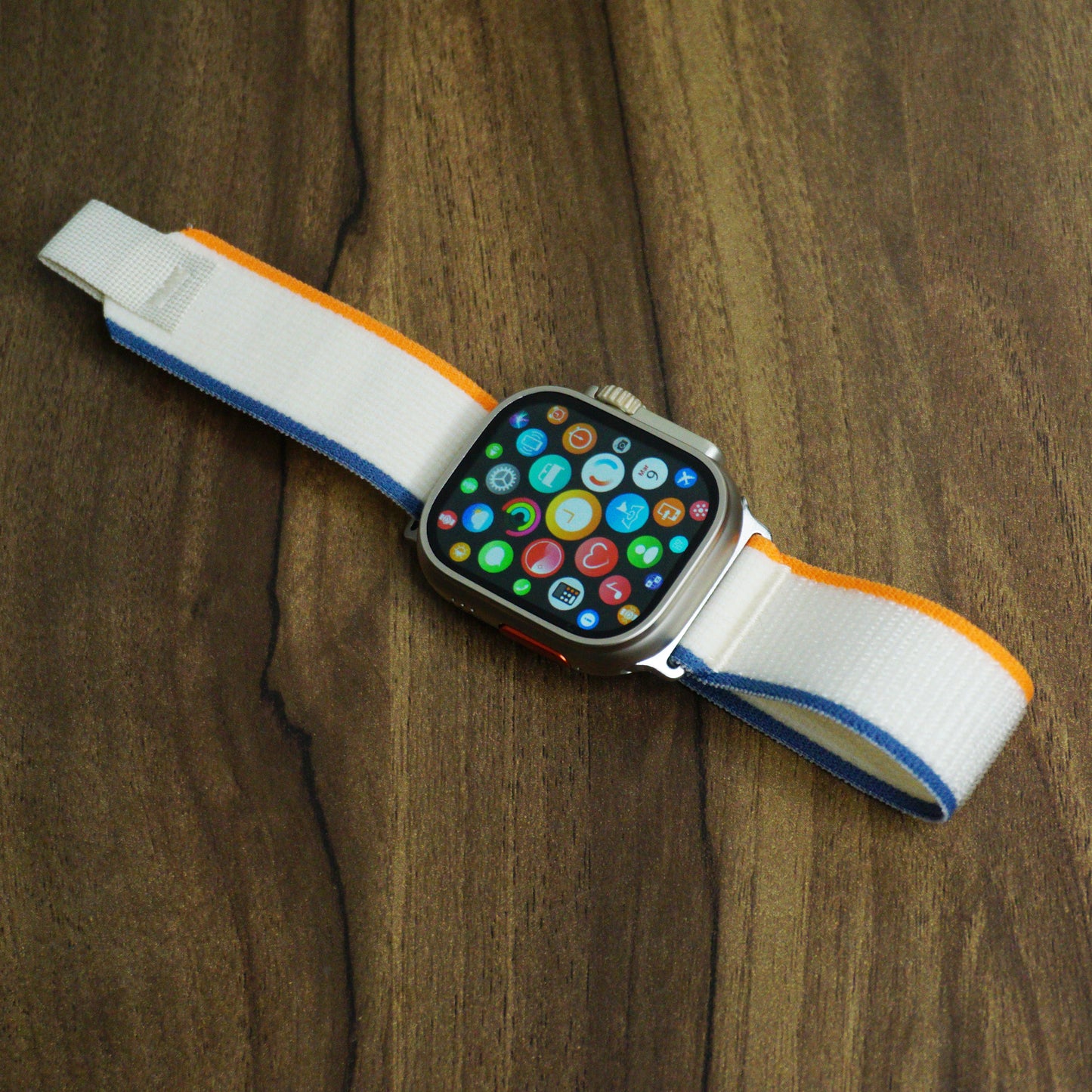 Watch Ultra 2 Silver with 3 Straps