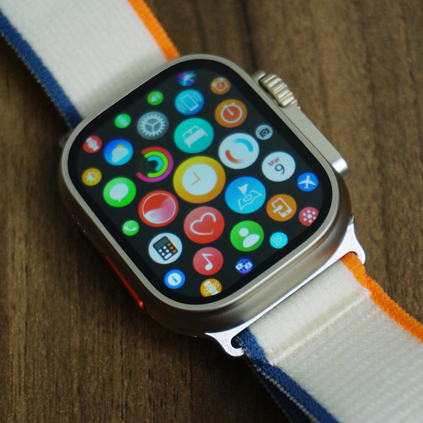 Watch Ultra 2 Silver with 3 Straps