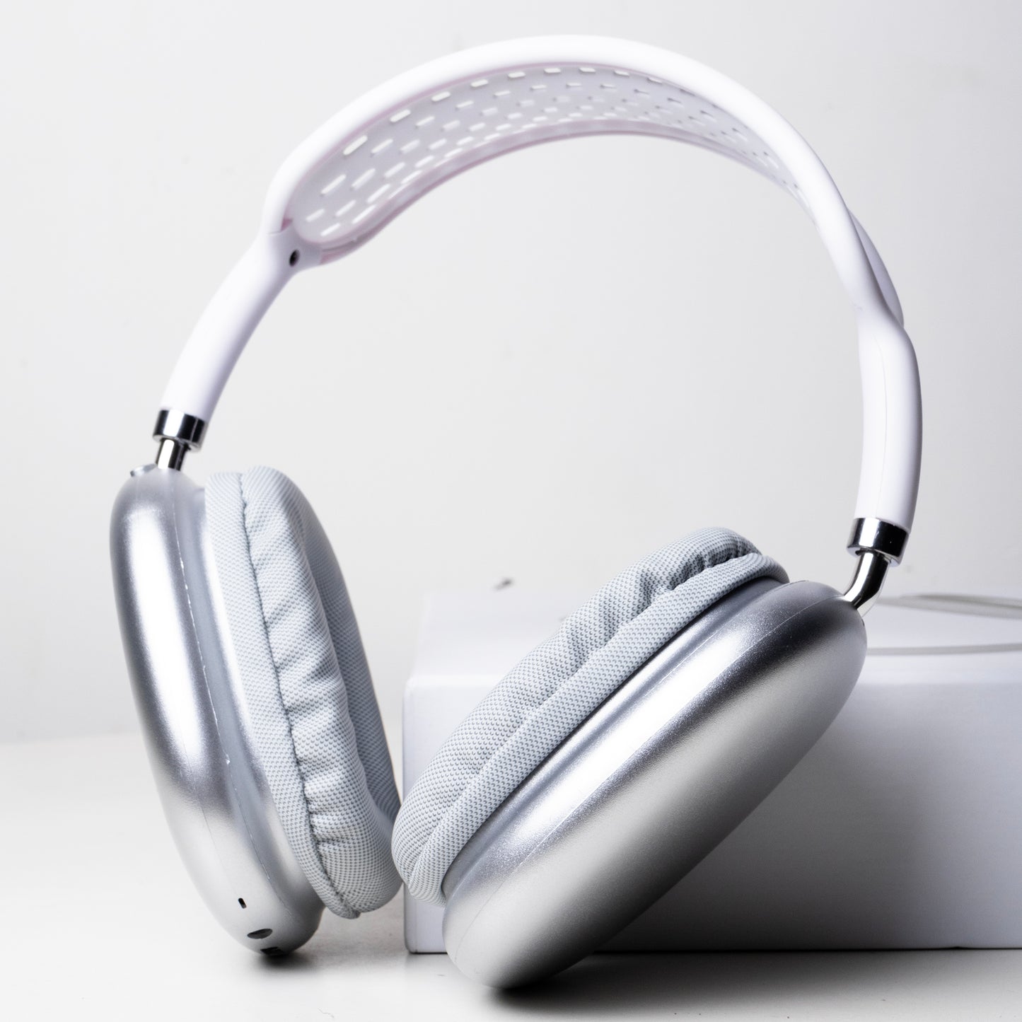 Air Pro Max (Silver Edition)