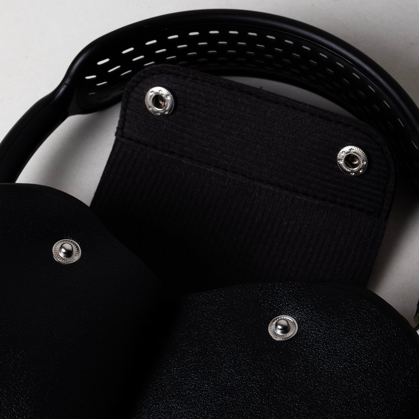 Air Pro Max (Gold - Black Edition)