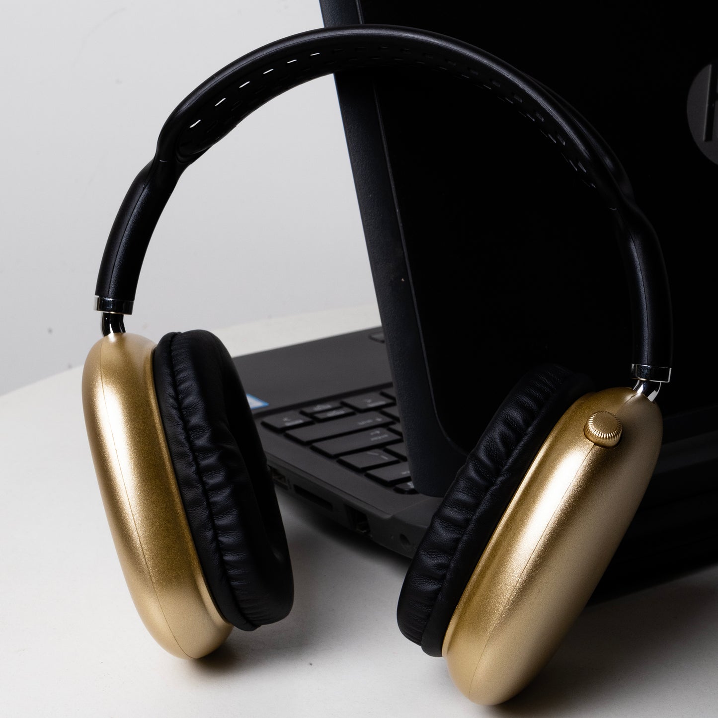 Air Pro Max (Gold - Black Edition)